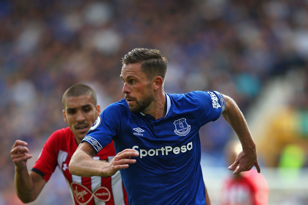 Jamie Carragher đã sai về Gylfi Sigurdsson - Royal Blue Mersey