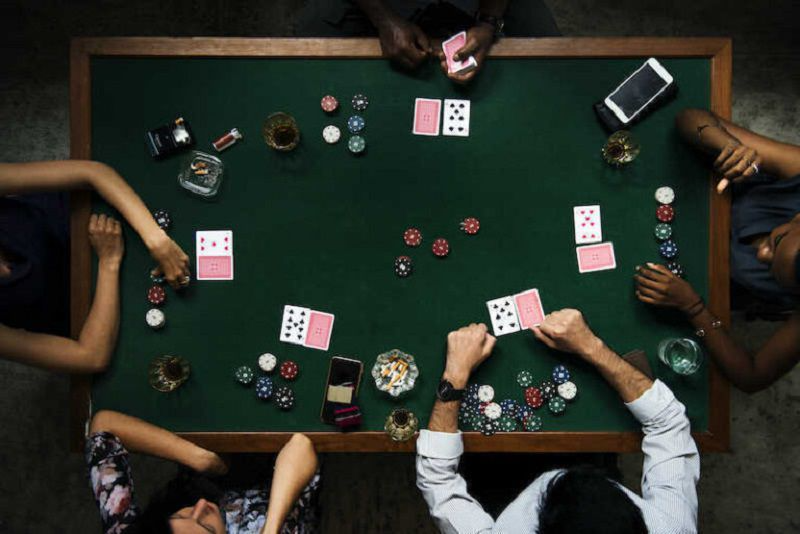 Badbeat trong poker là gì? Chiến lược cho người mới bắt đầu