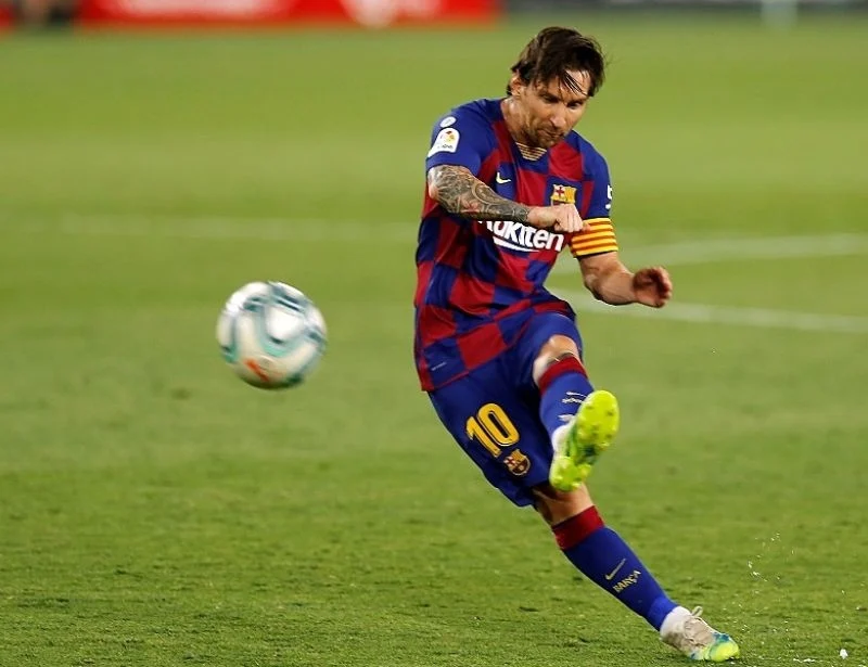 Kỹ thuật đá bóng của Messi: Bí quyết tạo nên huyền thoại