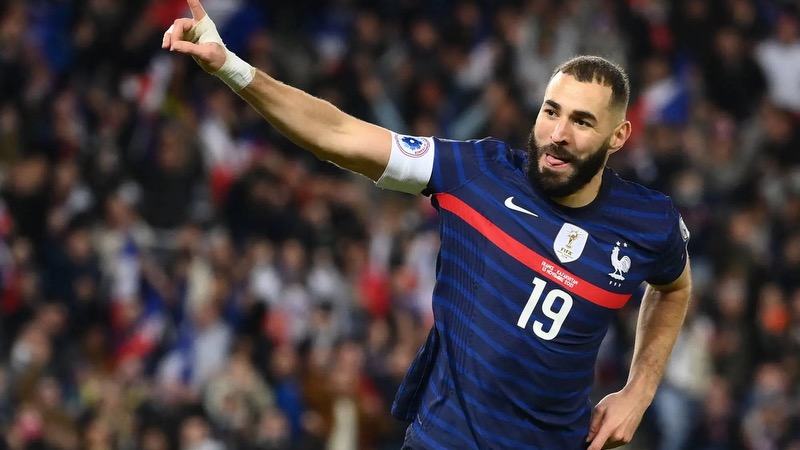 Cầu thủ Karim Benzema chính là cầu thủ Pháp ghi nhiều bàn thắng nhắt lịch sử