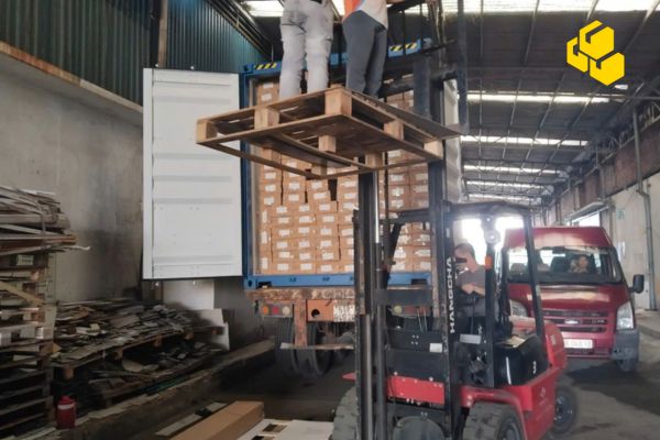 Dịch vụ bốc xếp hàng hóa tại Cà Mau