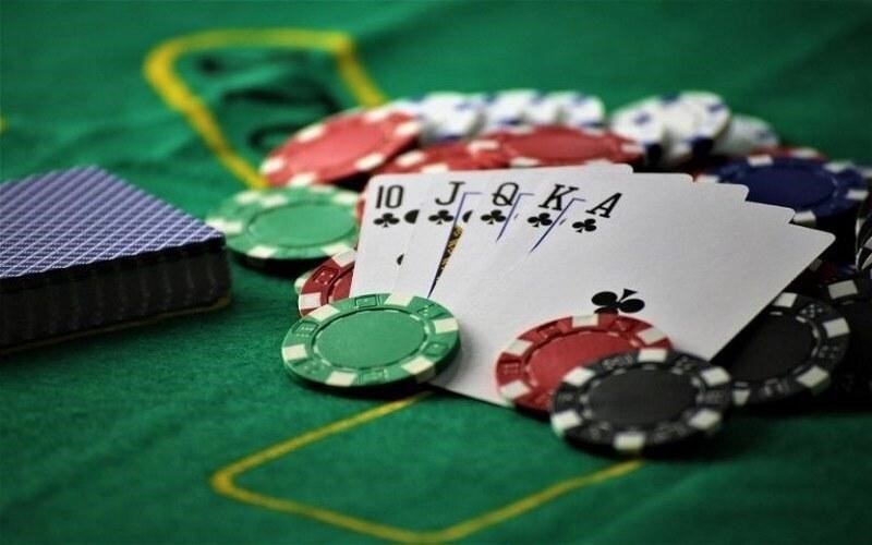 TOP 5+ Mẹo Chơi Phỏm Chuyên Nghiệp Bạn Nên Ghi Nhớ