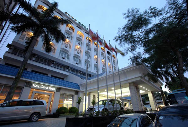 Khách sạn Quốc tế Bảo Sơn