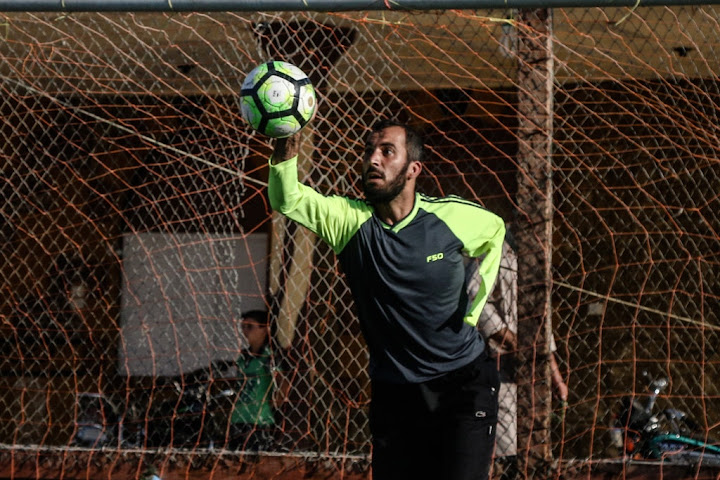 Keep a clean sheet" nghĩa là gì?